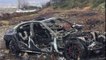 Report TV - Lezhë/ 'Benz-i' luksoz del nga rruga dhe shpërthen në flakë, shpëton mrekullisht shoferi