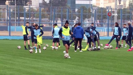 Uğur Tütüneker: 'Her maça galibiyet için çıkmamız lazım'