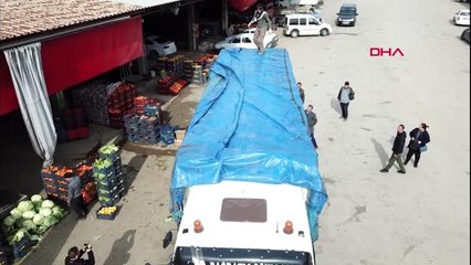 Adana feke'den depremzedelere 35 ton yaş sebze meyve