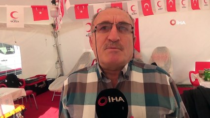 65 yaşındaki Abdurrahman amca 51’inci kez kan bağışında bulundu