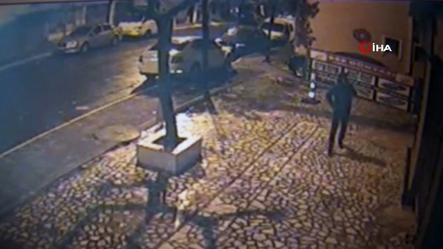 1 milyonluk vurgun yapıp kaçtılar...Kuyumcuda film gibi soygun kamerada