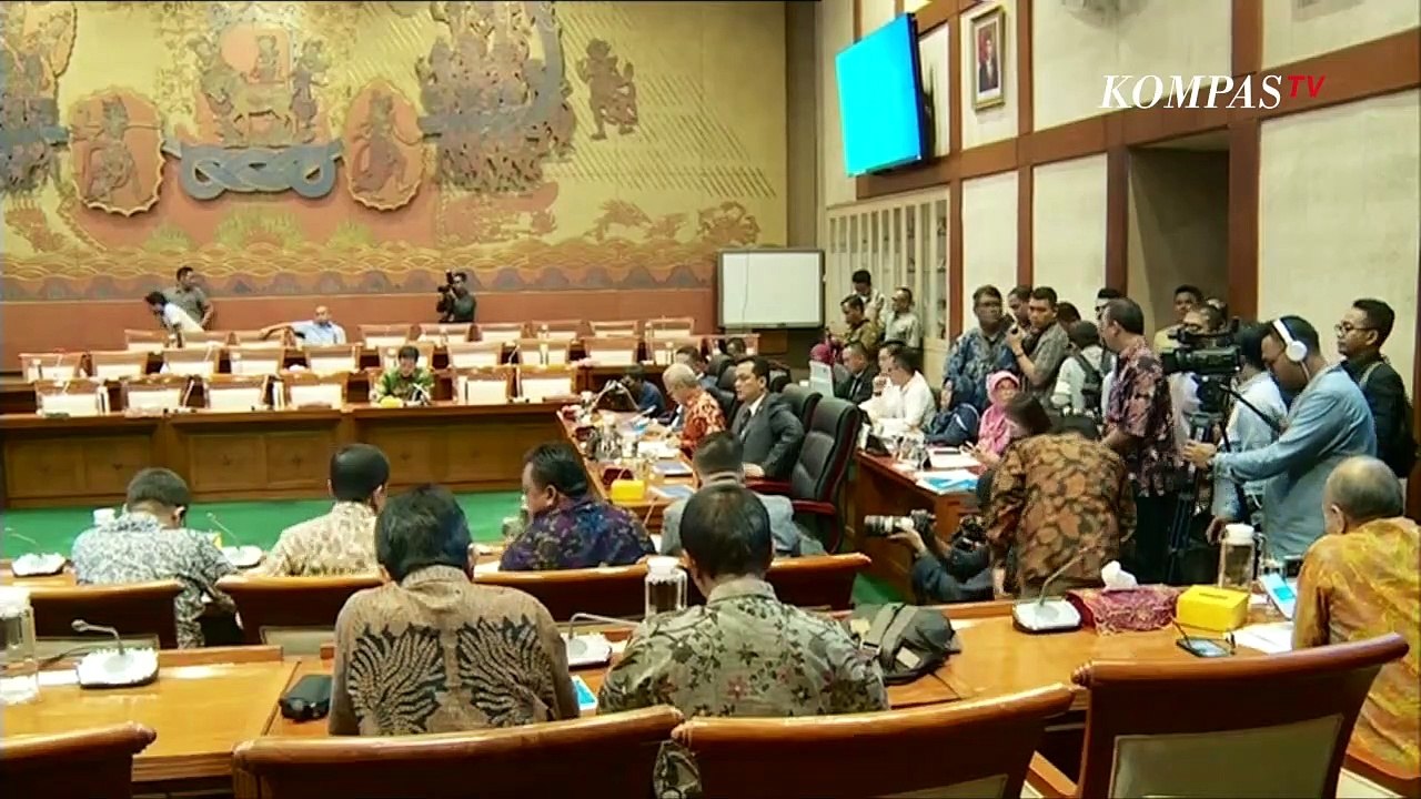 Full! Erick Thohir Buka-bukaan Soal Jiwasraya ke DPR