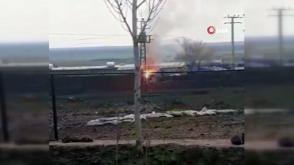 Aşırı yüke dayanamayan trafo patladı