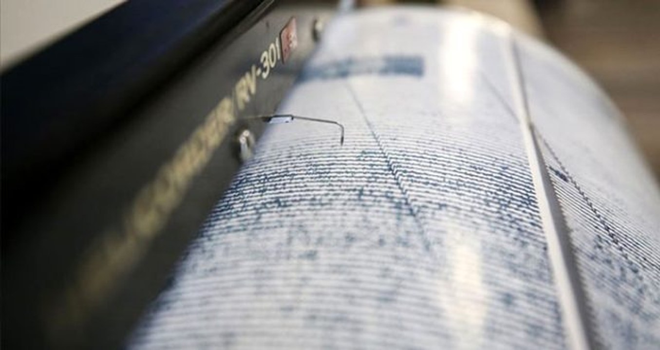Akdeniz'de Marmaris açıklarında 4,5 büyüklüğünde deprem meydana geldi