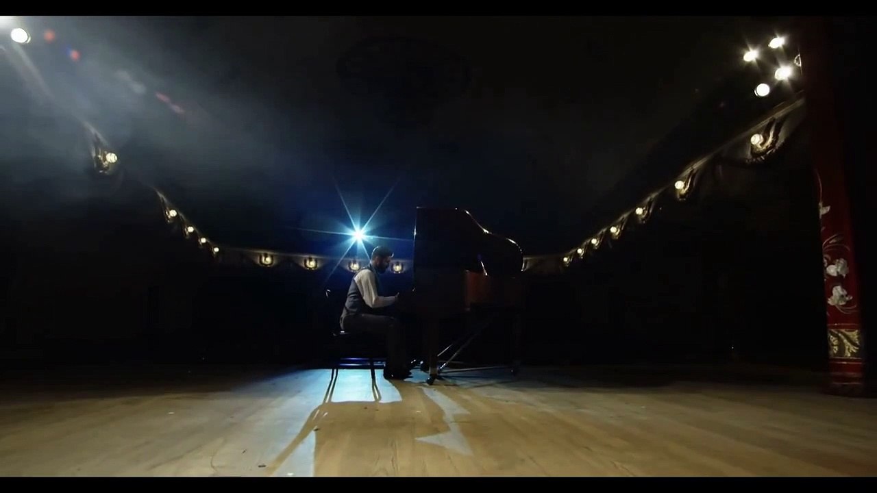 10) Avoine, avoine, avoine Chansons et rondes enfantines. Piano. Musique