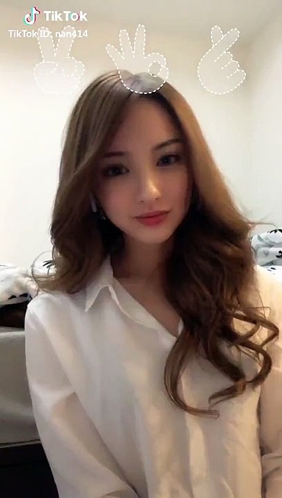 Beautiful girl photo dance in japan