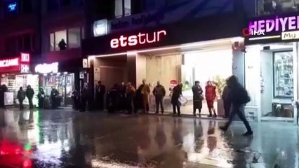 İstanbul’da sağanak yağış hayatı olumsuz etkiliyor