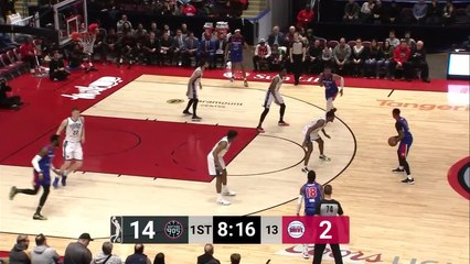 Stanley Johnson scores off the great dish by Stanley Johnson