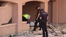 Hallan el cuerpo de un hombre en los escombros de un centro comercial de Maspalomas (Gran Canaria)