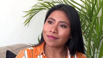 Tras "Roma", mexicana Yalitza Aparicio recorre los caminos del activismo