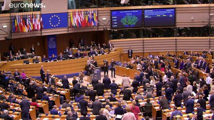 El Parlamento Europeo ratifica el acuerdo del Brexit