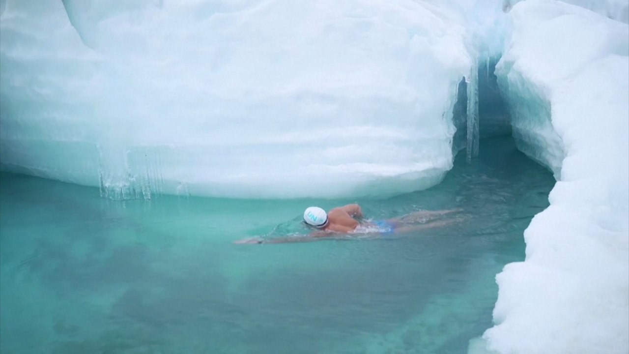 Nicknamed ‘The Polar Bear,’ This Guy Can Swim In Freezing Water