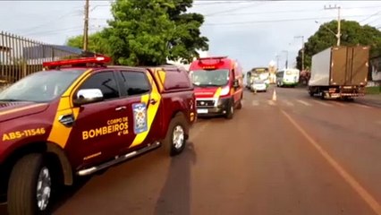 Gestante vítima de acidente de trânsito é socorrida pelo Siate no Bairro Brasmadeira