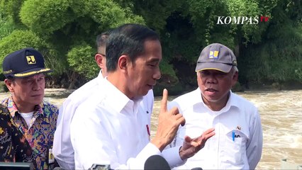 Tải video: Jokowi Tak Mau Ikut Campur Pencopotan Ronny Sompie oleh Yasonna Laoly