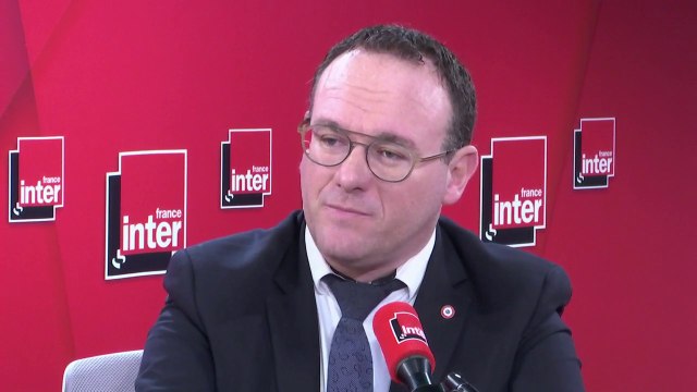 Damien Abad, président des députés LR, sur l'hémorragie des adhérents au sein du parti : Les élections municipales peuvent permettre d'engranger de nouveaux adhérents. On reste le premier parti militant de France malgré tout