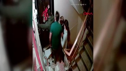 Bakırköy'de komşularına saldıran baba ve 2 oğlu hakkında 11 yıla kadar hapis istendi