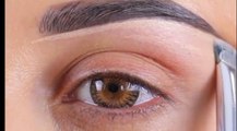 Eye makeup, how to apply eyeliner for beginners