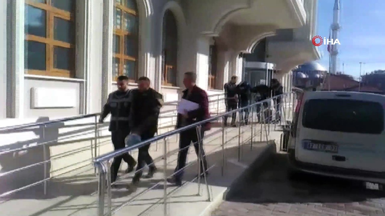 Hırsızlık şüphelisinden gazetecilere, 'Cinayet mi işledik, ne çekiyorsunuz”