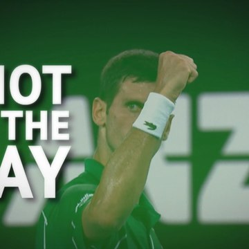Shot of the Day - Djokovic drop shot stumps Federer