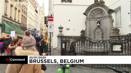 Manneken Pis veste-se "à inglesa" para assinalar o Brexit