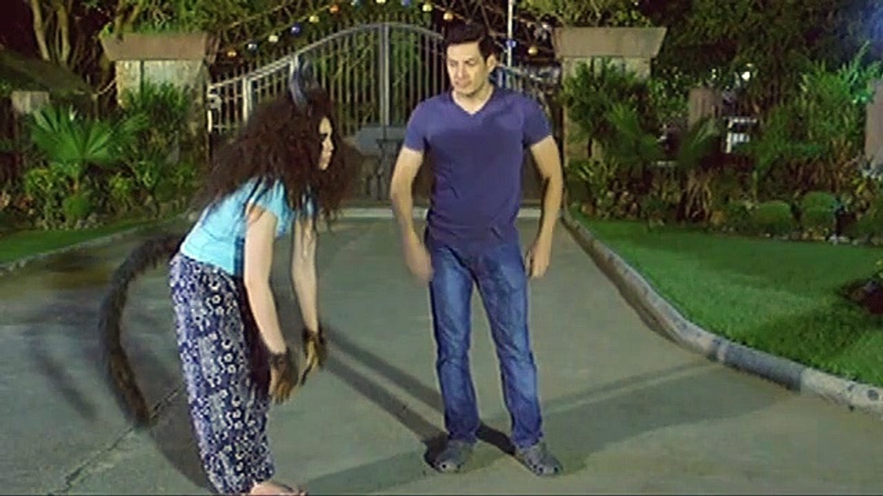 Holly, ipinagdasal ang kanyang pinagdadaanan