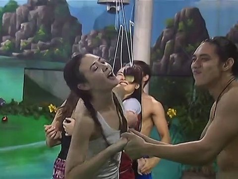 PBB7 Day 126: Cora at Luis, muntik na magdampi ang mga labi