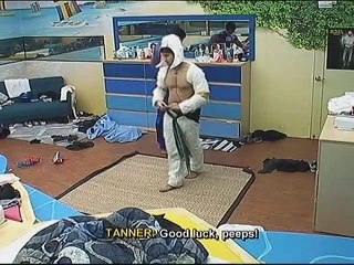 Girls, nagkagulo nang makitang magakasama sina Tanner at Tyler