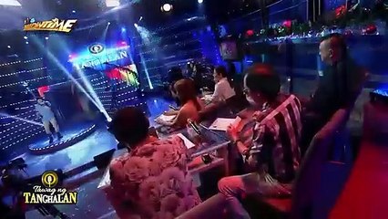 Metro Manila contender Ronaldo Navarro sings Chicago’s Hard To Say I’m Sorry