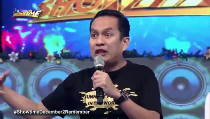 Alex, nag kwento kung paano siya nag-uuwi ng pasalubong mula Amerika