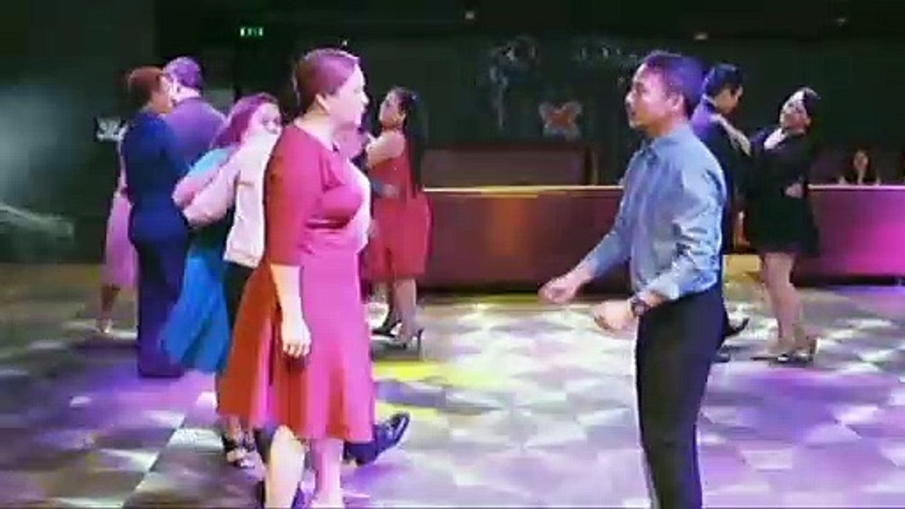 Gloria, naiyak matapos makita ang yumaong asawang si Andres