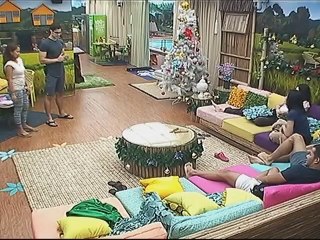 Wil at Tanner, nagharap sa chubby bunny challenge ni Kuya