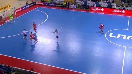 HERMOSO GESTO DE FAIR PLAY DE SOLANO