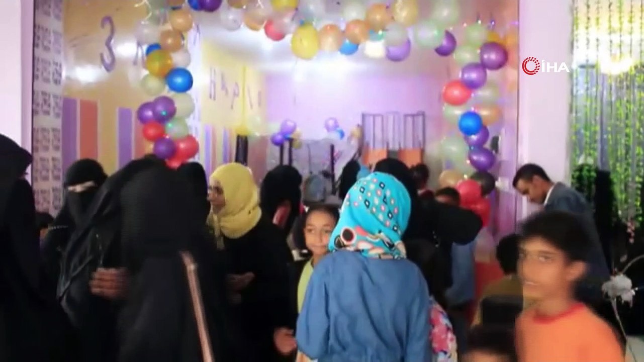 - İç savaşın sürdüğü Yemen’de kadınlar ayakta d...
