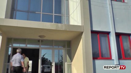 Report TV -Abuzimi seksual me të miturën 13-vjeçare në Kavajë, gjykata lë në qeli 7 adoleshentët