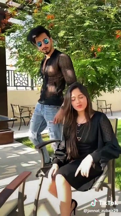 Hum tum par hai atka jeevan ka saath bhi jeevan ka baad bhi/full funny tik tok video/tik tok video