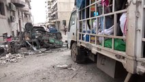 Rus savaş uçakları İdlib'de hastane ve fırını hedef aldı (2)