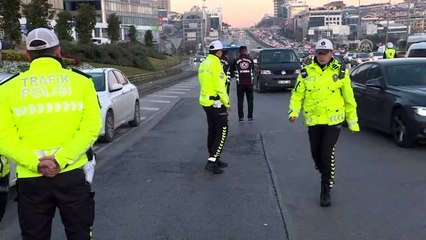 Çakarlı araç ve emniyet şeridi ihlal denetimi