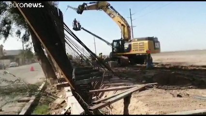 Bedöntötte Trump határfalát a szél