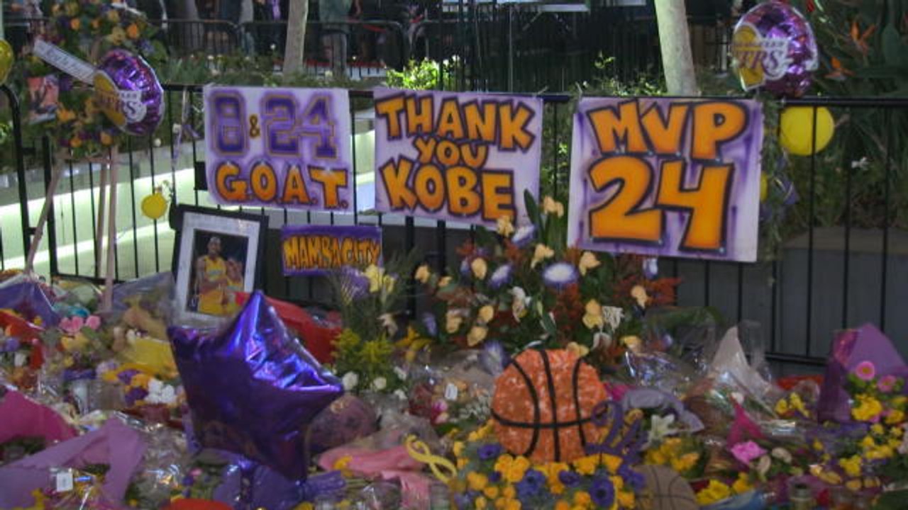 Emotional scenes as basketball returns to Staples Center