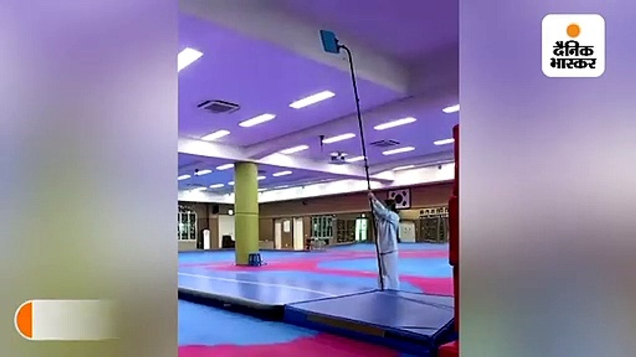 ताईक्वांडो खिलाड़ी ने हवा में उछलकर 14 फीट ऊंचाई...