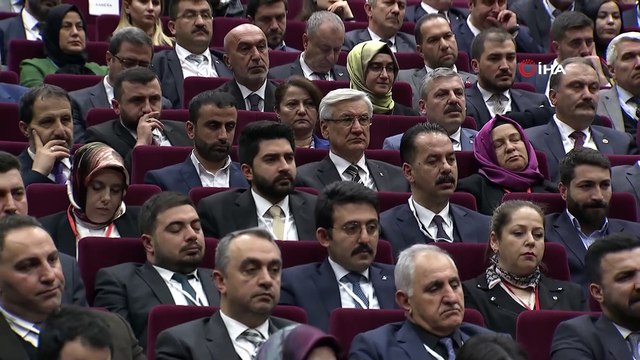 Cumhurbaşkanı Erdoğan: 'Deprem sonrası 7'si yoğun bakımda olmak üzere 48 vatandaşımızın tedavisi sürüyor'