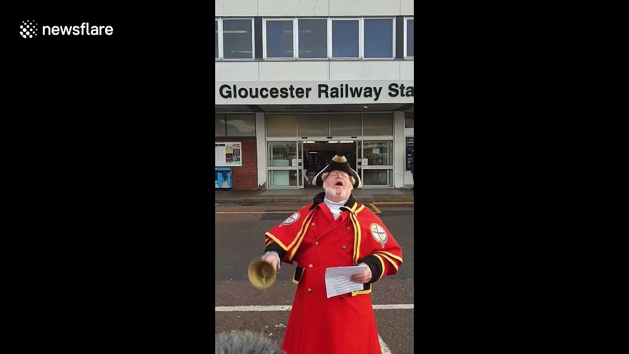 'We'll finally be leaving!' UK town crier announces Brexit day