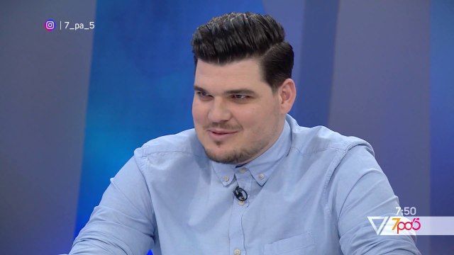 7pa5 - Torta e ditëlindjes në ArtTurbina - 31 Janar 2020 - Show - Vizion Plus