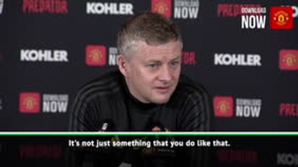 Tải video: Solskjaer rules out Josh King or more Man United signings