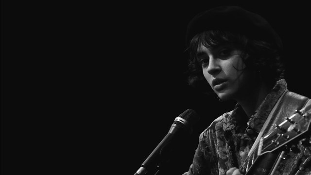 [EXCLU] SessionLab #26 avec Pomme : Je sais pas danser en acoustique