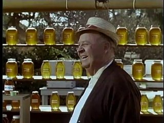 Hazel Season 5_ Episode 26: Bee in Her Bonnet