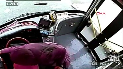 Otobüsten telefon çaldı