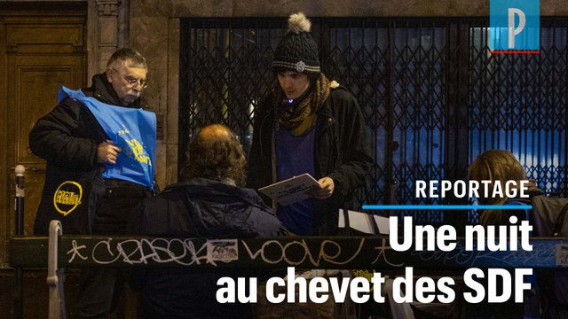 Des bénévoles arpentent les rues de Paris à la rencontre des SDF