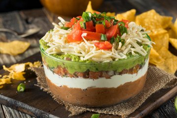 BUSH'S Beans Breaks Guinness World Record for World's Largest Bean Dip with 70-Layer 7-Layer Dip