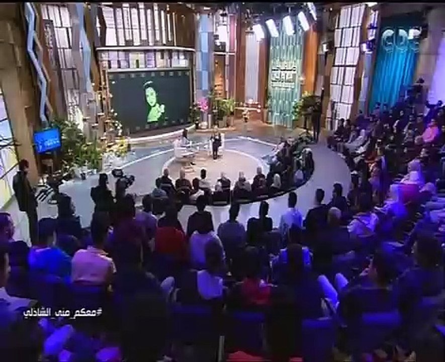 غادة نافع تبكي على الهواء أثناء حديثها عن وفاة والدتها ماجد الصباحي